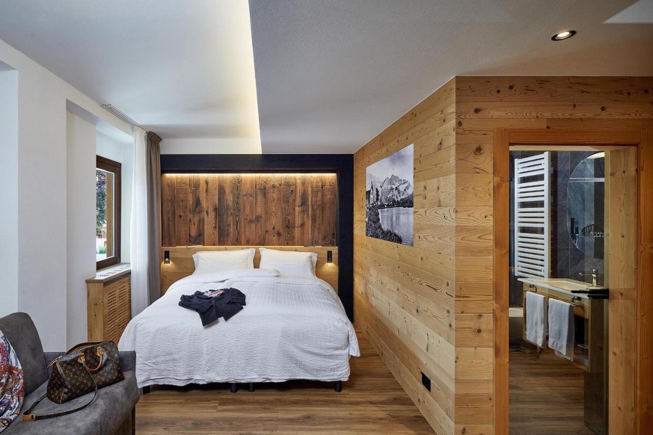 Hotel Garni Dello Sportivo Мадона ди Кампильо Екстериор снимка