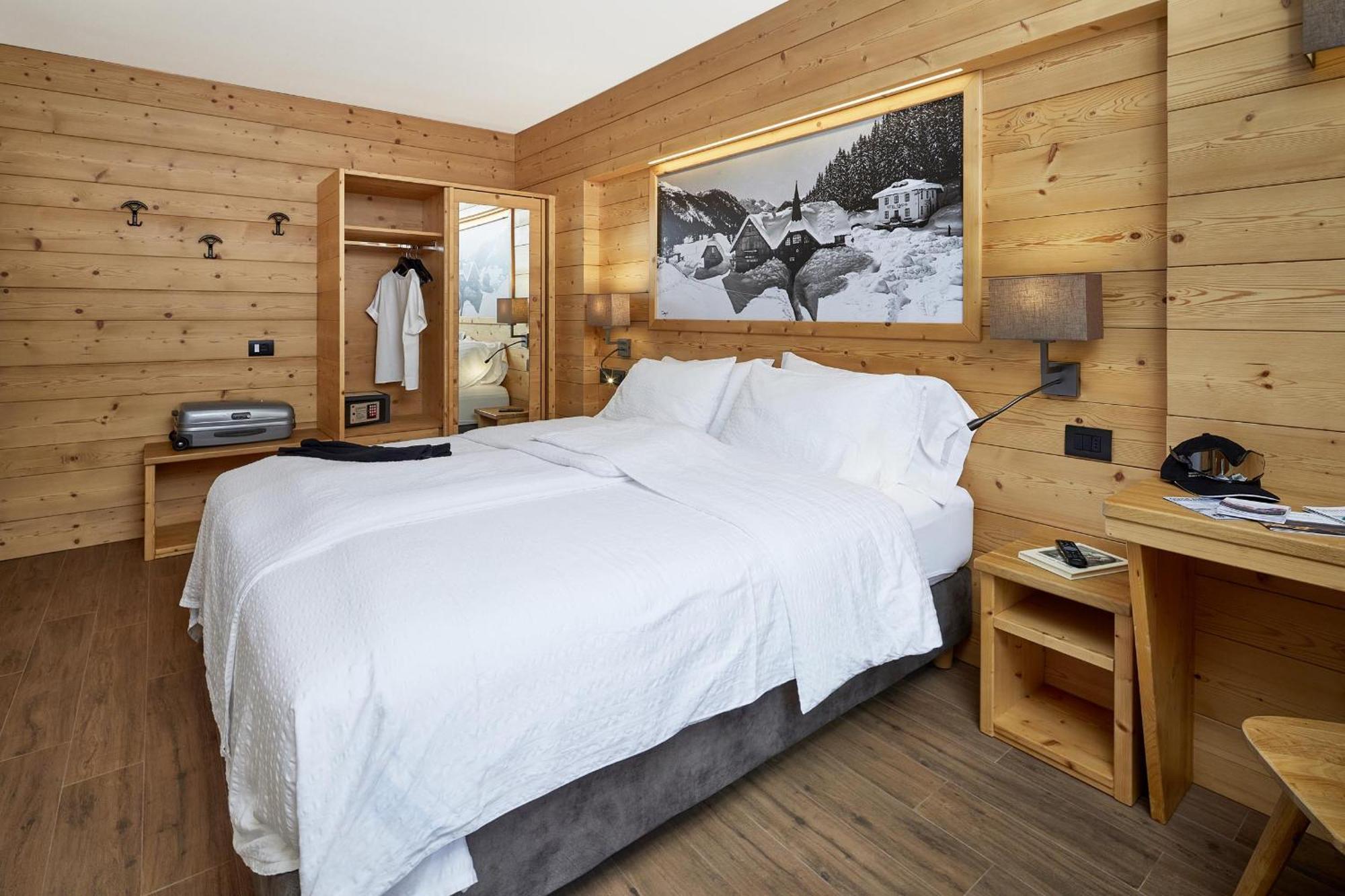 Hotel Garni Dello Sportivo Мадона ди Кампильо Екстериор снимка