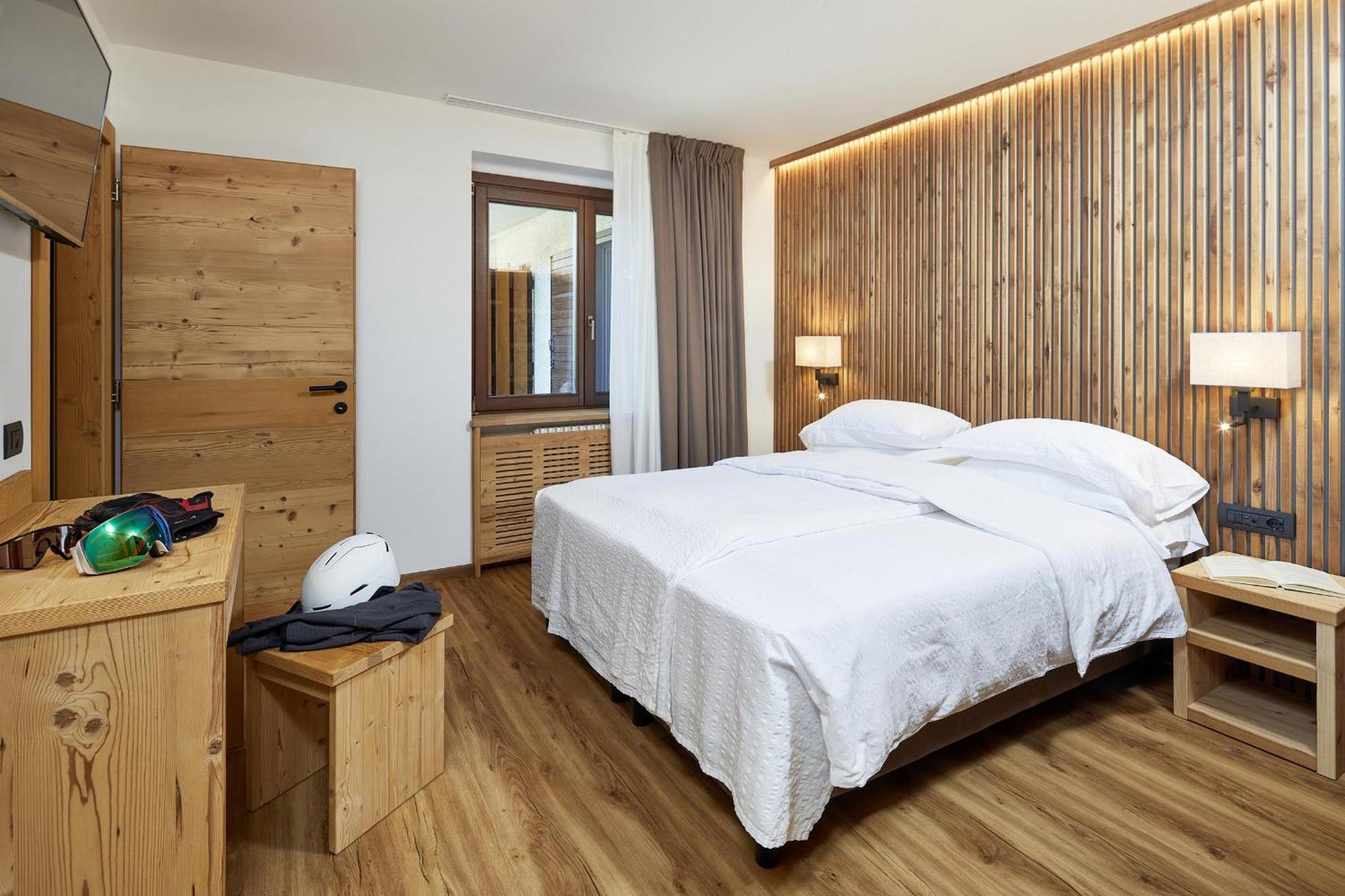 Hotel Garni Dello Sportivo Мадона ди Кампильо Екстериор снимка