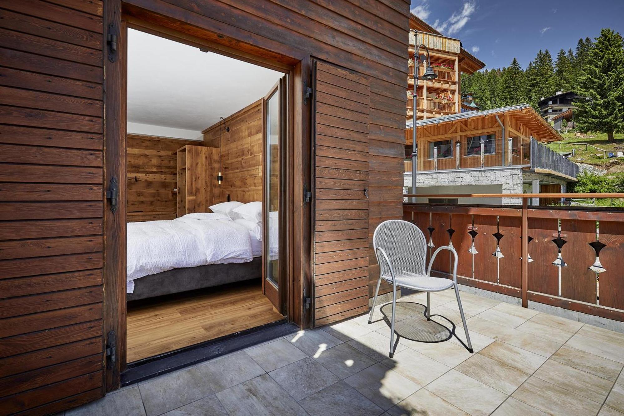 Hotel Garni Dello Sportivo Мадона ди Кампильо Екстериор снимка