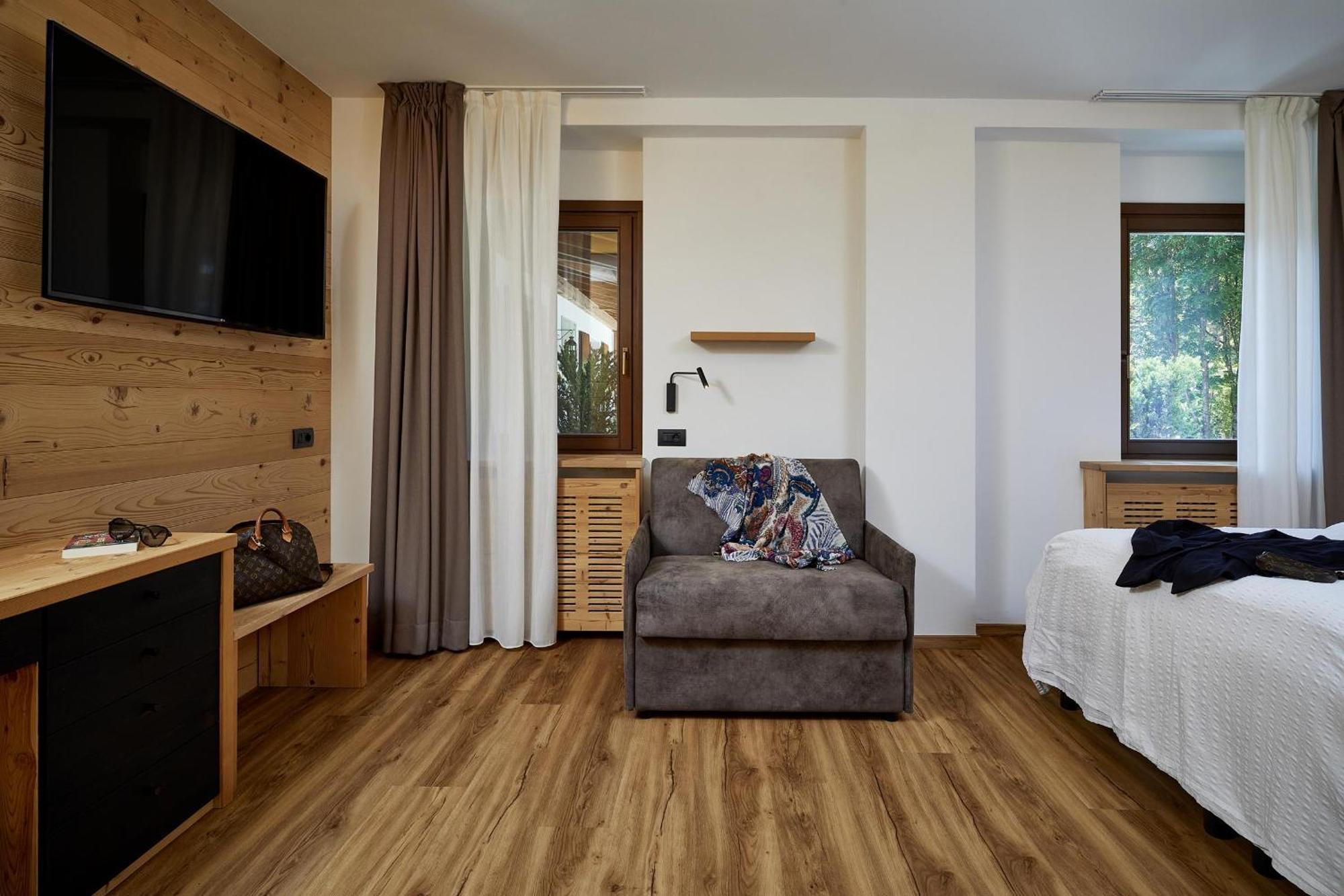 Hotel Garni Dello Sportivo Мадона ди Кампильо Екстериор снимка